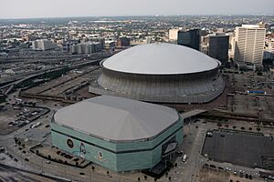 FEMA - 37671 - Aerial of repaired Super Dome in New Orleans, Louisiana