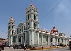 Iglesia San Juan Bautista, Catacaos 01.jpg