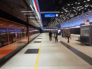 Lauttasaari metro station interior