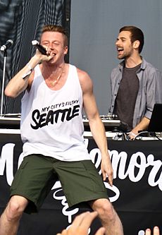 Macklemore & Ryan Lewis at Sasquatch 2011