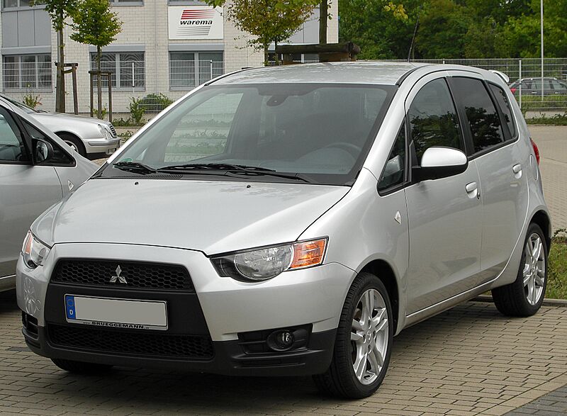Mitsubishi Colt (Z30) Facelift front 20100731