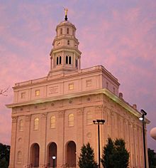 New Nauvoo Temple cropped.JPG