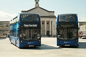 New buses for Bluestar