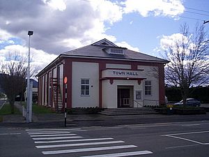 Oxford new zealand town hall