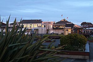 Pier 39 at Dusk, SF, CA, jjron 25.03.2012