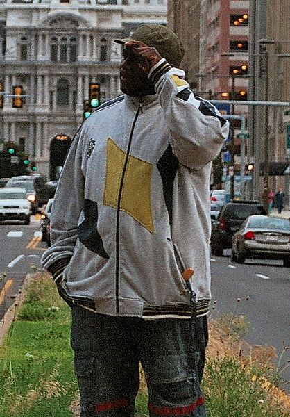 Random musician (cropped)