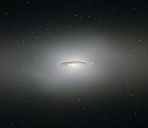 The whirling disc of NGC 4526.jpg