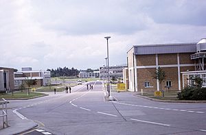 Transport and Road Research Laboratory (2) (geograph 4991231)