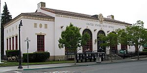 US Post Office-Petaluma, 120 4th St., Petaluma, CA 5-31-2010 7-01-53 PM