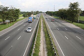 View From NLEX Overpass, Bulacan, Philippines - panoramio