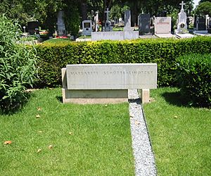 Zentralfriedhof Margarete Schütte-Lihotzky