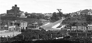 0 Panoramic view looking south from Outhwaite Park towards Mount Eden (far left), showing Khyber Pass Road (left to right centre), Auckland Grammar School (far left), Mount Eden gaol (right)
