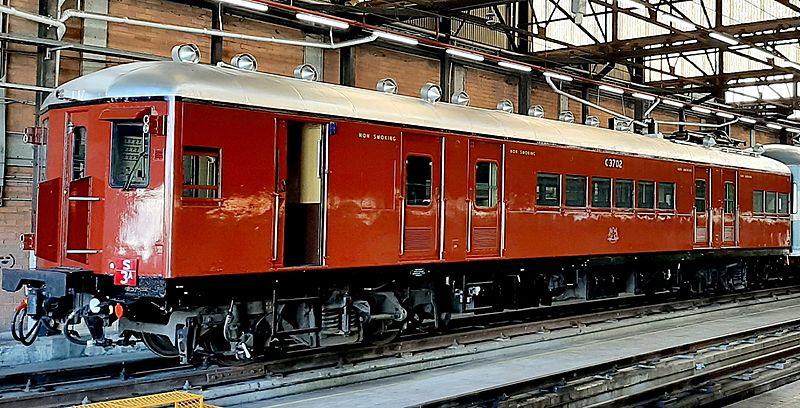 8 cars of Rattler (cropped)