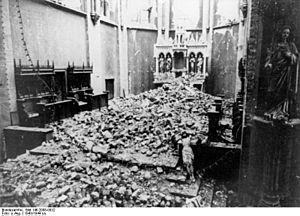 Bundesarchiv Bild 146-2008-0032, Bochum, Zerstörte St. Marien Kirche