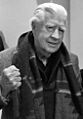 Clu Gulager (cropped)