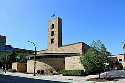 Co-Cathedral of St. John the Evangelist - Rochester, Minnesota 01.jpg