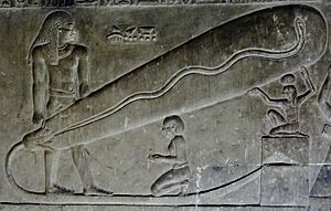 Dendera Krypta 48 (cropped)