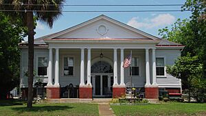 Fort-moultrie-post-exchange-sc1