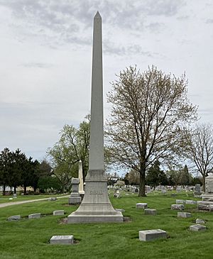 Grave of Lennington Small (1862–1936) at Mound Grove Cemetery 1