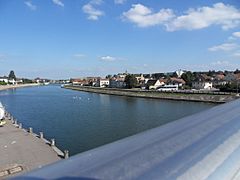 Gray-La Saône depuis le pont neuf