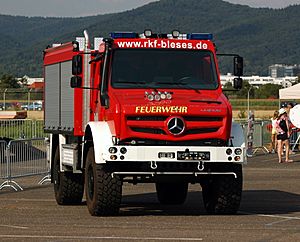 Heidelberg Airfield - Mercedes-Benz Unimog U5023 - RKF BLESES - 2018-07-20 17-35-27