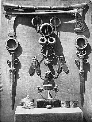Jewels and Weapons of Queen Ahhotep (by Mariette)