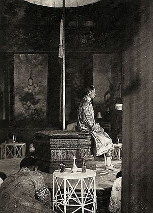 King Prajadhipok on the Octagonal Throne