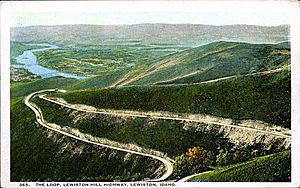 Section of the Lewiston Hill Highway known as The Loop near Lewiston, Idaho, circa 1920 (AL+CA 1531)