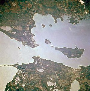 Straits of Mackinac crx