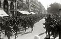 Tropas participantes en la guerra de África por la calle Hernani (1 de 1) - Fondo Marín-Kutxa Fototeka