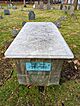 Urian Oakes tomb - Cambridge, MA.jpg