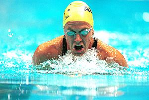 141100 - Swimming David Rolfe action - 3b - 2000 Sydney event photo