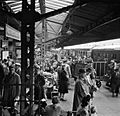 A Picture of a Southern Town- Life in Wartime Reading, Berkshire, England, UK, 1945 D25417