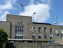Brent Town Hall (Front), Wembley - geograph.org.uk - 865102.jpg