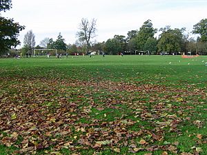 Harrow, Headstone Manor Recreation Ground - geograph.org.uk - 77014.jpg