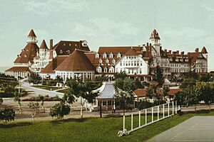 Hotel-Del-Coronado-Beach-cropped