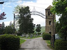 Indian Mound Cemetery Romney WV 2010 04 25 04