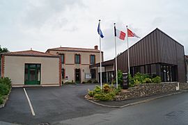 The town hall in Saint-André-Goule-d'Oie