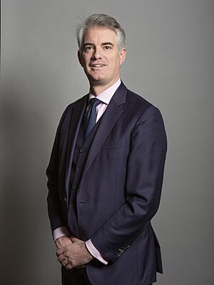 Official portrait of James Cartlidge MP.jpg