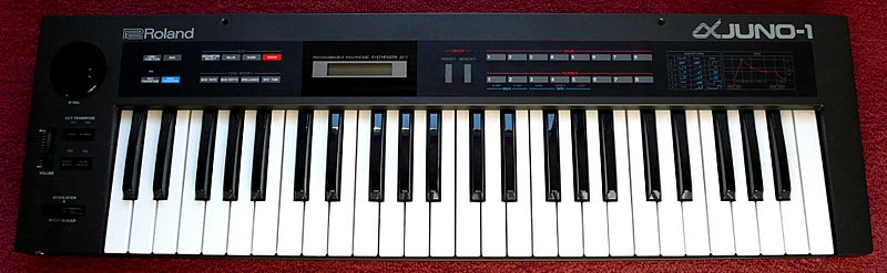 Roland alpha juno