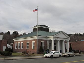 United States Post Office, Great Barrington MA.jpg