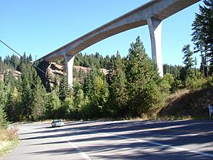 Veterans Memorial Centennial Bridge near Couer d' Alene (10490814543)