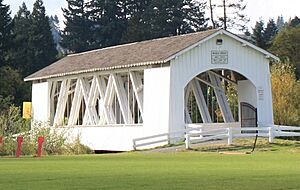 Weddle Bridge in Sweet Home, Oregon cropped
