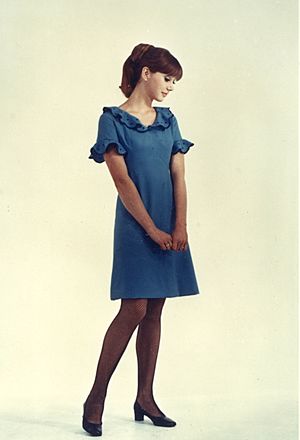 1968 Uniforme Iberia por Manuel Pertegaz (5536701449)