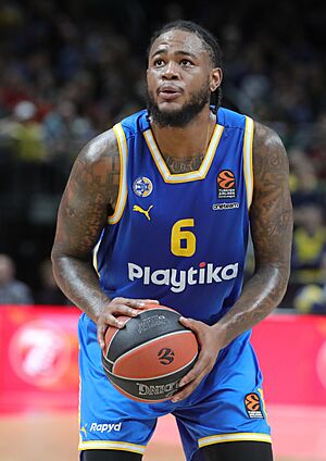 2022-12-22 ALBA Berlin gegen Maccabi Tel Aviv B.C. (EuroLeague 2022-23) by Sandro Halank–078.jpg
