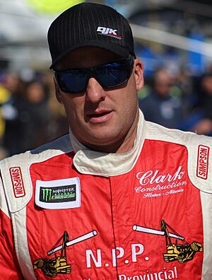 D.J. Kennington Martinsville 2018 (cropped).jpg