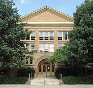 H. E. Kenney Gymnasium University of Illinois Springfield Avenue entrance