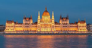 Hungarian Parliament Building (54172614480)
