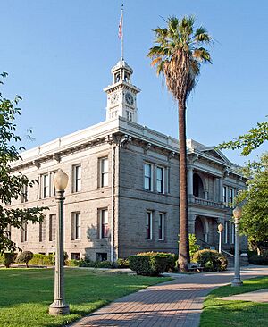 Madera County Courthouse June 2006