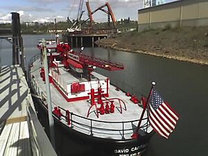 Portland fire boat 02